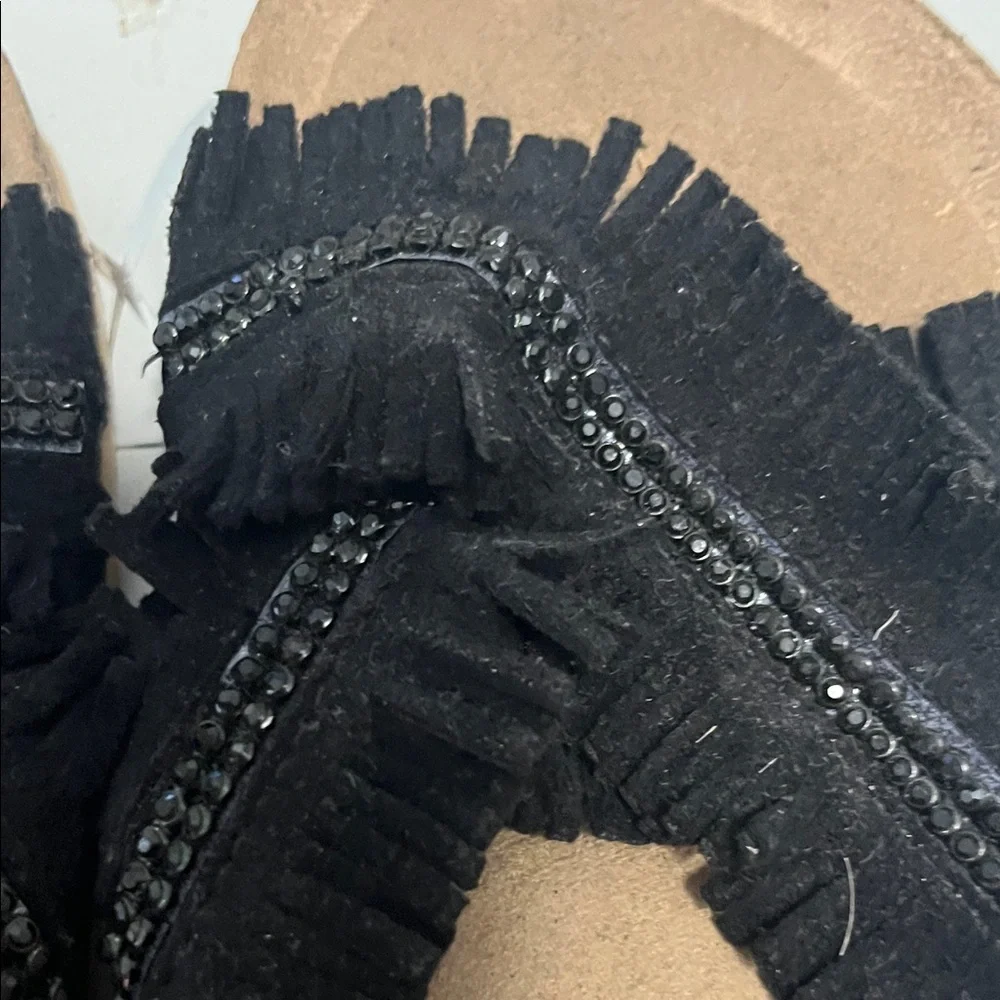 Not Rated Women's Black Fringe Slide Sandals